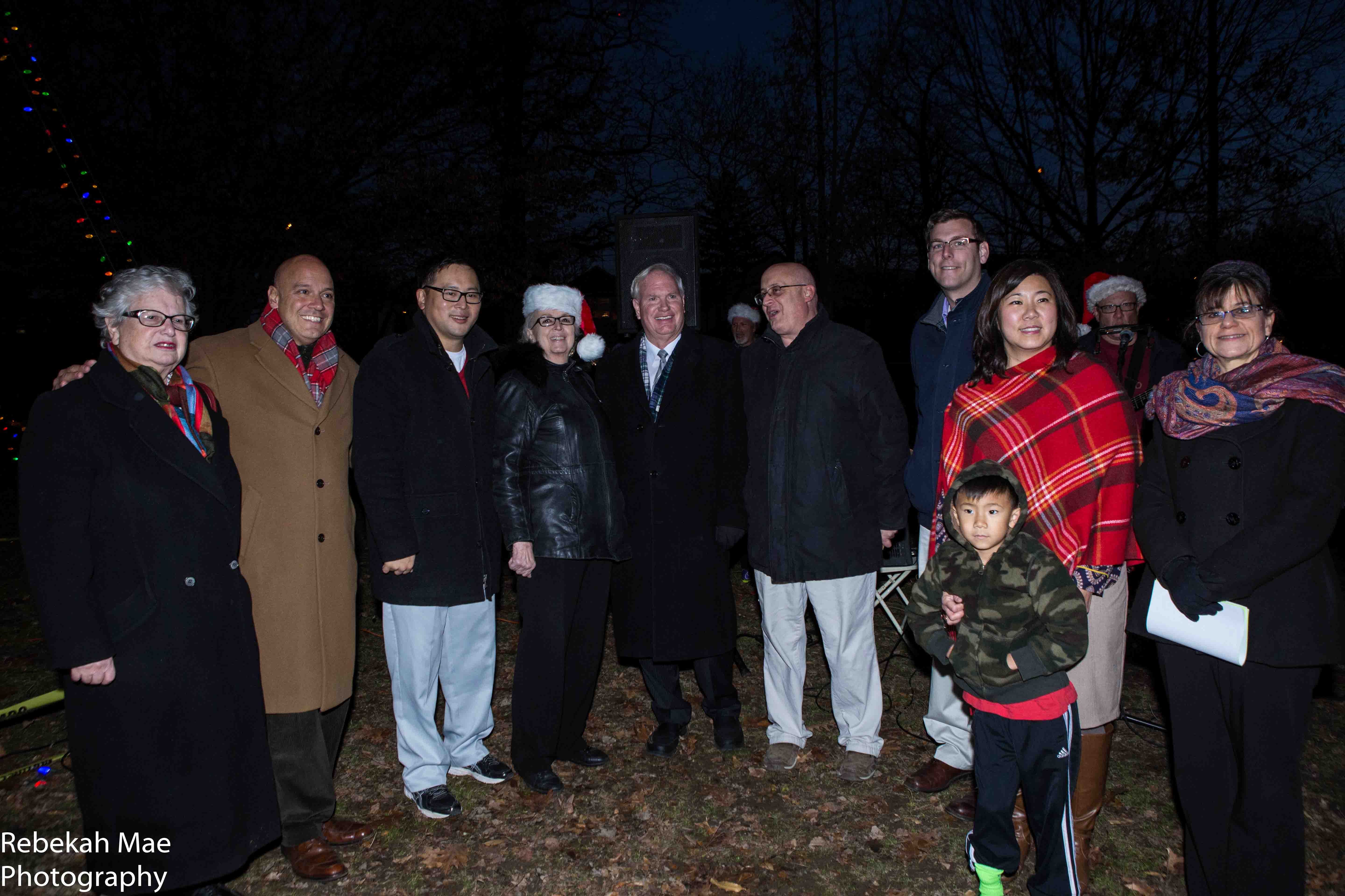 7th Annual Holiday Celebration and Tree Lighting 2015 Bowne Park Civic Association-0409